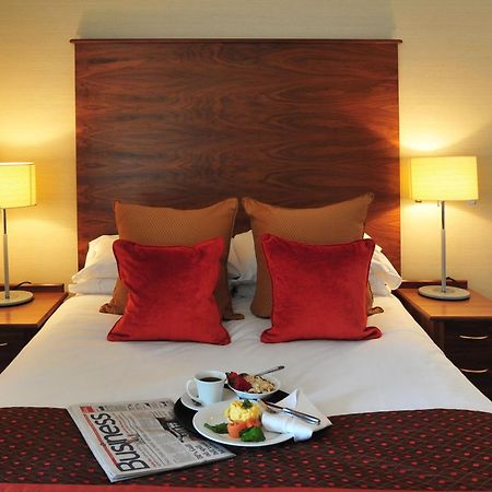 The White Lion Hotel Алдебург Екстериор снимка