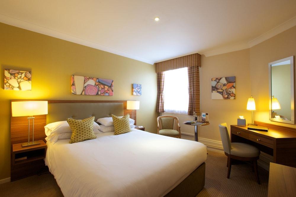 The White Lion Hotel Алдебург Екстериор снимка