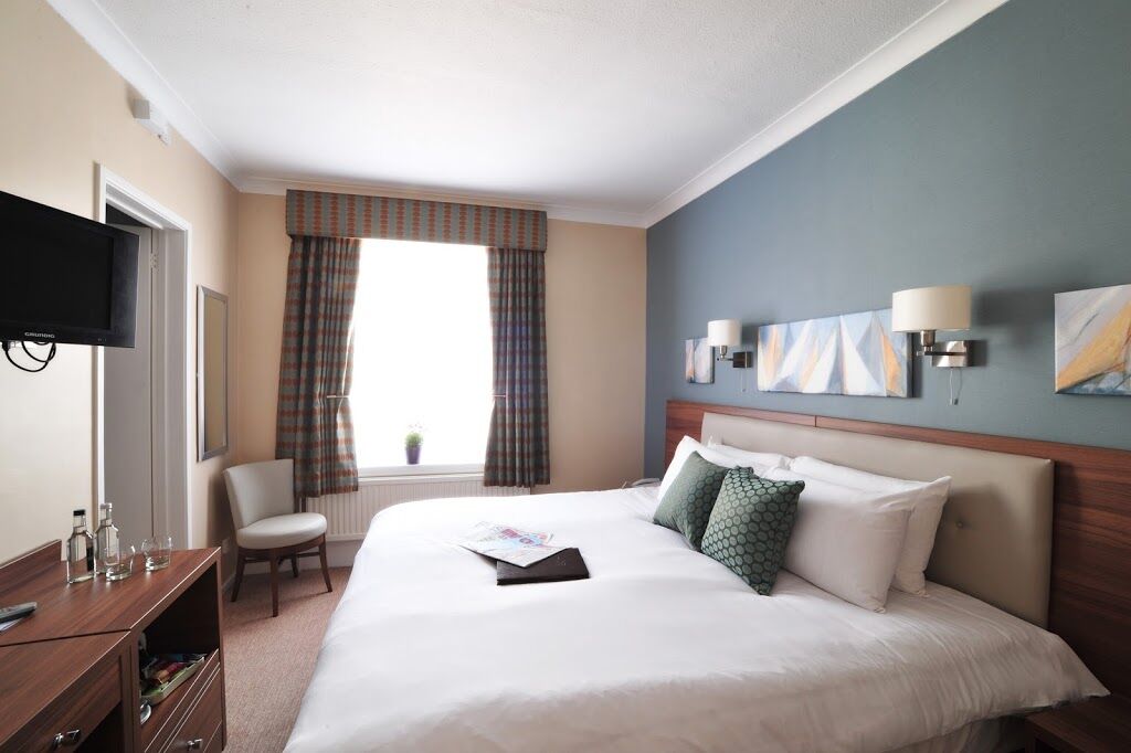The White Lion Hotel Алдебург Екстериор снимка